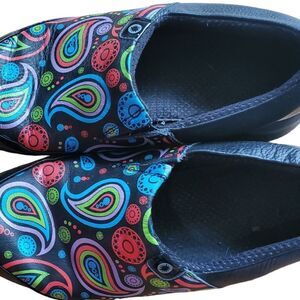 AKESSO CLOGS 9.5 MULTI COLORED